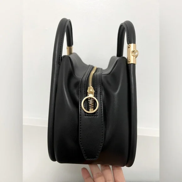 Charles & Keith: Lara Geometric Tote Bag - Black - Picture 3 of 3